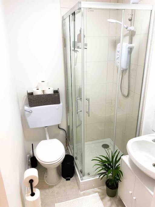 Cozy Studio Near Train Station كامبريدج المظهر الخارجي الصورة