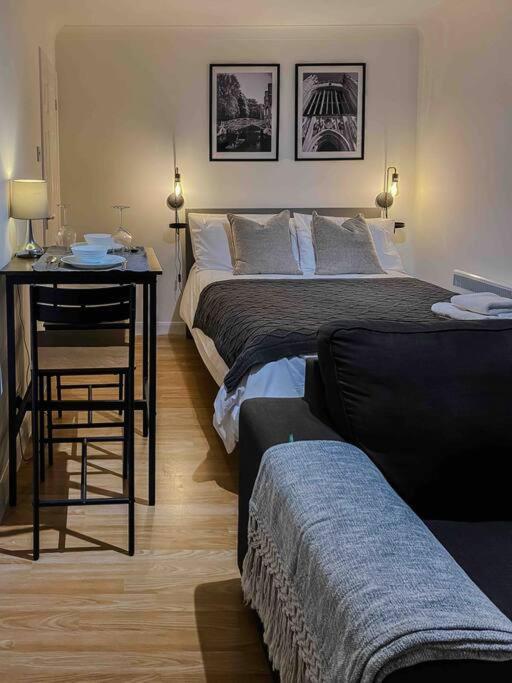 Cozy Studio Near Train Station كامبريدج المظهر الخارجي الصورة